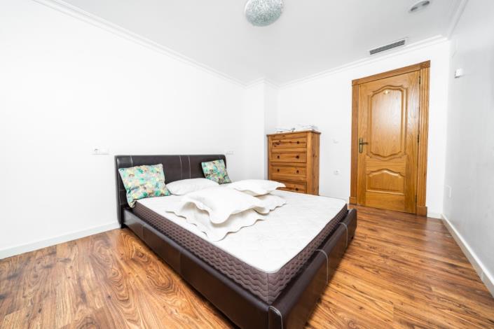 Image No.23-4 Bed Villa for sale