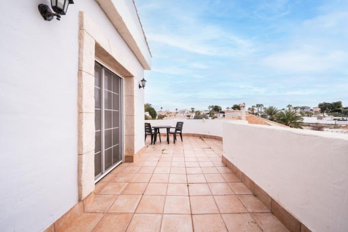 Image No.32-4 Bed Villa for sale