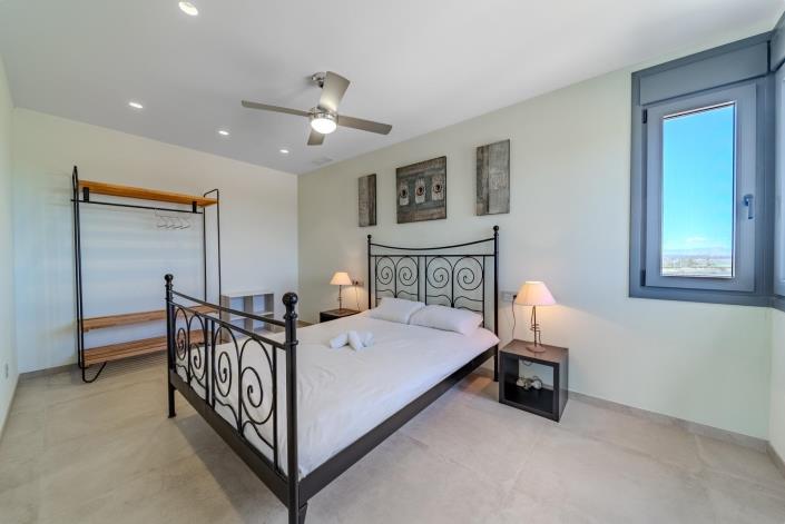 Image No.26-5 Bed Villa for sale