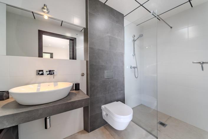 Image No.34-5 Bed Villa for sale