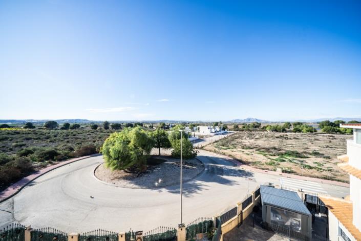 Image No.33-3 Bed Villa for sale