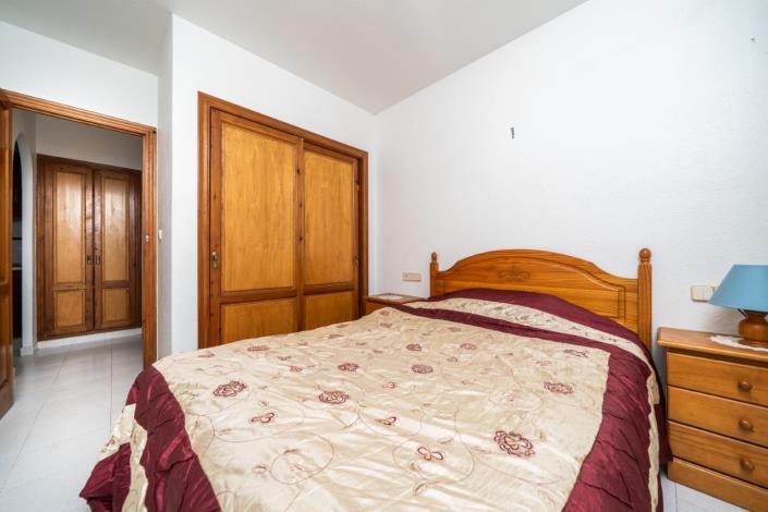 Image No.14-2 Bed Townhouse for sale