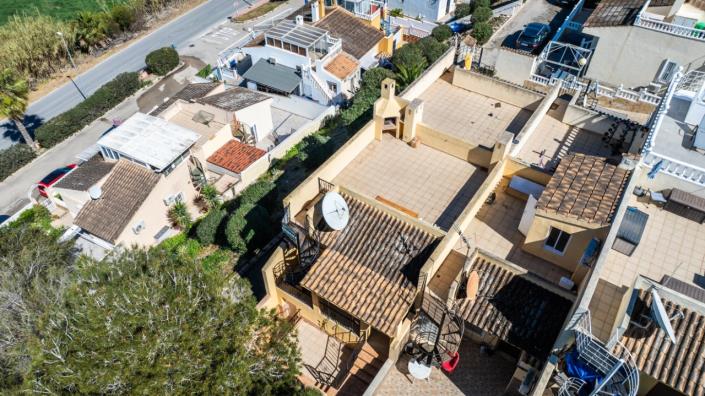 Image No.30-2 Bed Townhouse for sale