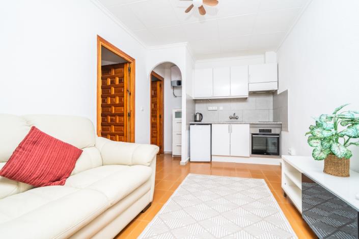 Image No.6-1 Bed Townhouse for sale