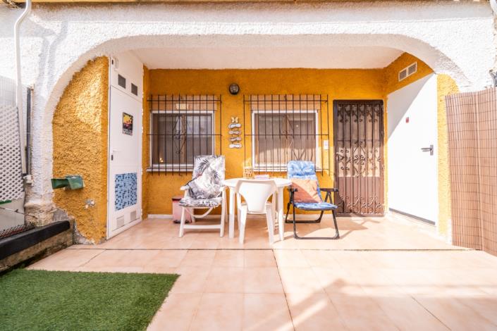 Image No.6-1 Bed Townhouse for sale