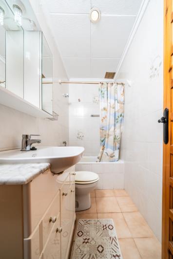 Image No.14-1 Bed Townhouse for sale