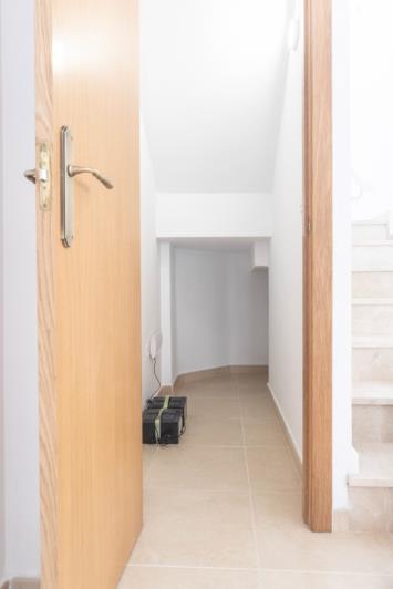 Image No.27-3 Bed Villa for sale