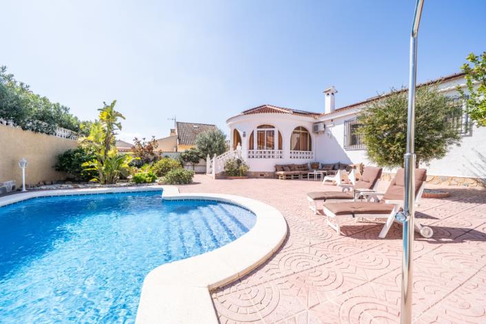 Image No.4-3 Bed Villa for sale