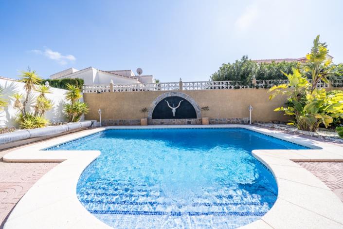 Image No.5-3 Bed Villa for sale