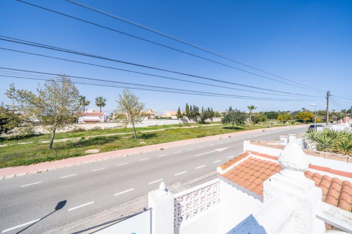 Image No.39-3 Bed Villa for sale