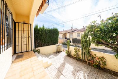 Terraced-House-for-sale-in-Costa-Blanca--5---Portals-