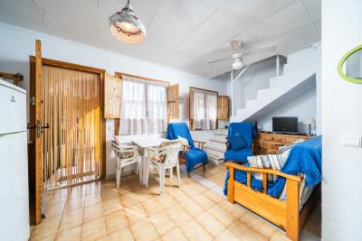 Terraced-House-for-sale-in-Costa-Blanca--7---Portals-