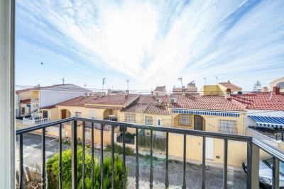 Terraced-House-for-sale-in-Costa-Blanca--13---Portals-