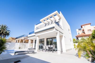 Luxury-Villa-for-sale-in-Costa-Blanca--2---Portals-