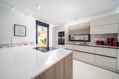 Luxury-Villa-for-sale-in-Costa-Blanca--12---Portals-