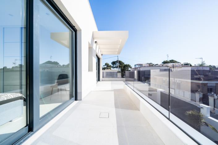 Image No.20-4 Bed Villa for sale