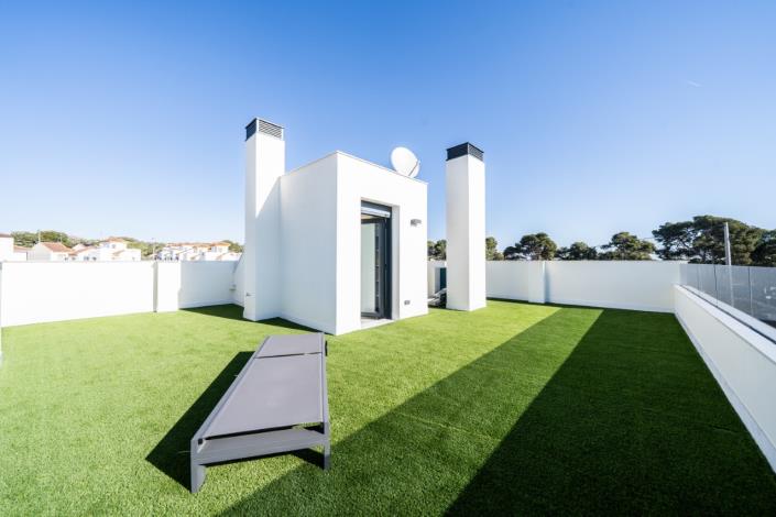 Image No.38-4 Bed Villa for sale