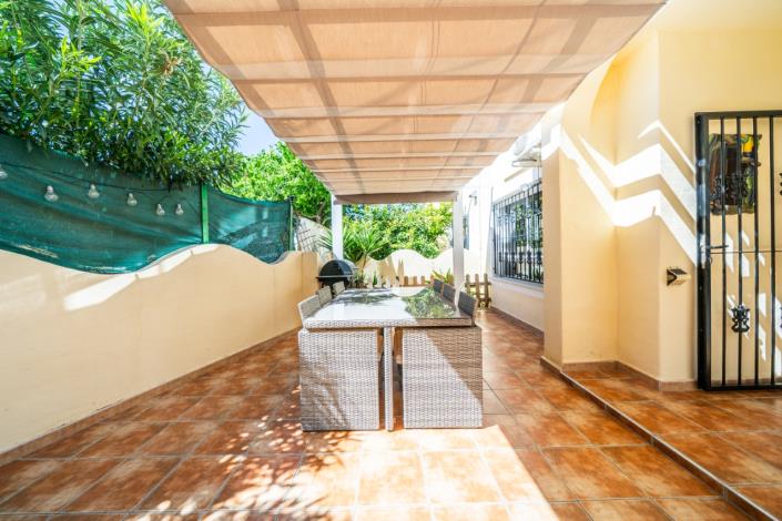 Image No.9-3 Bed Villa for sale