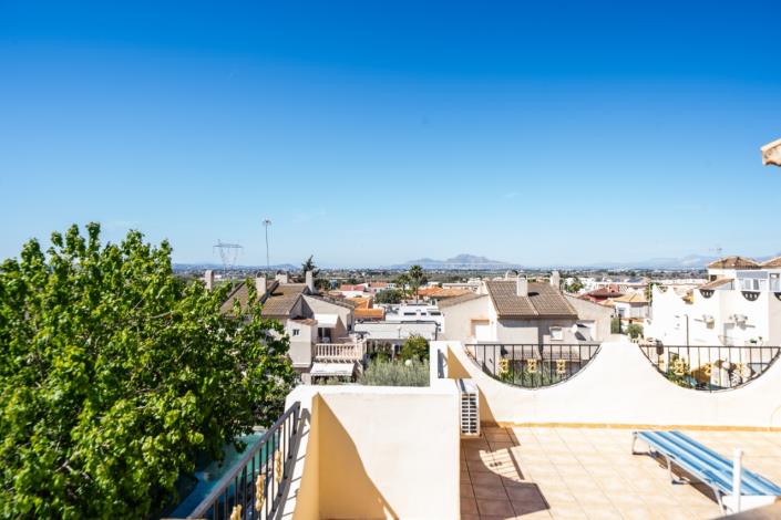 Image No.25-3 Bed Villa for sale