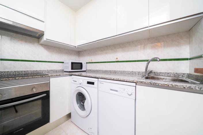 Image No.18-4 Bed Quad for sale