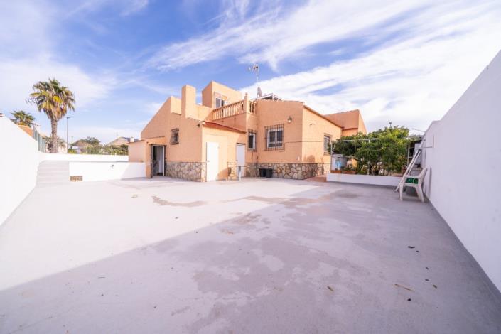 Image No.16-3 Bed Villa for sale