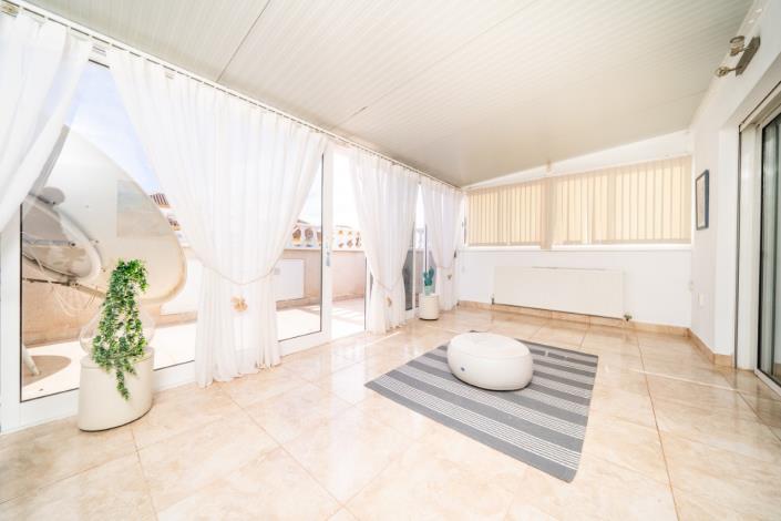 Image No.26-3 Bed Villa for sale