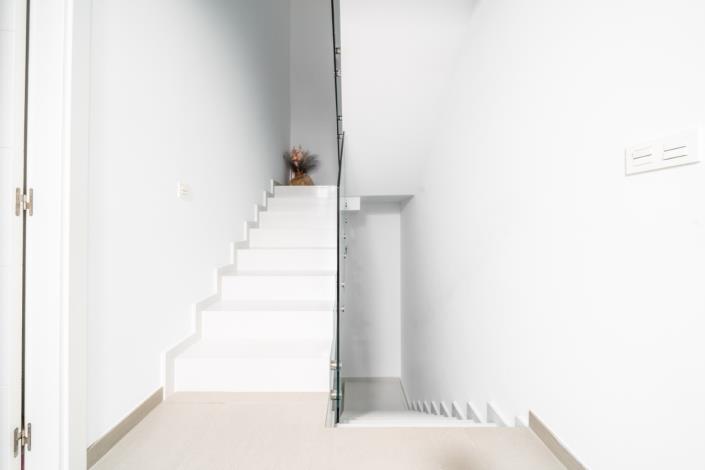 Image No.20-3 Bed Villa for sale