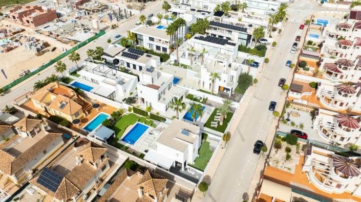 Image No.44-3 Bed Villa for sale