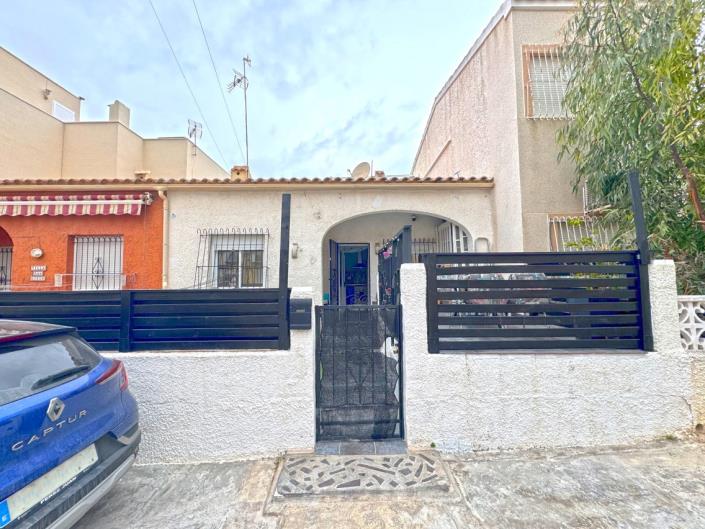 Image No.3-2 Bed Townhouse for sale