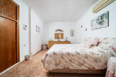 Detached-Property-For-Sale-In-Costa-Blanca--13---Canva-