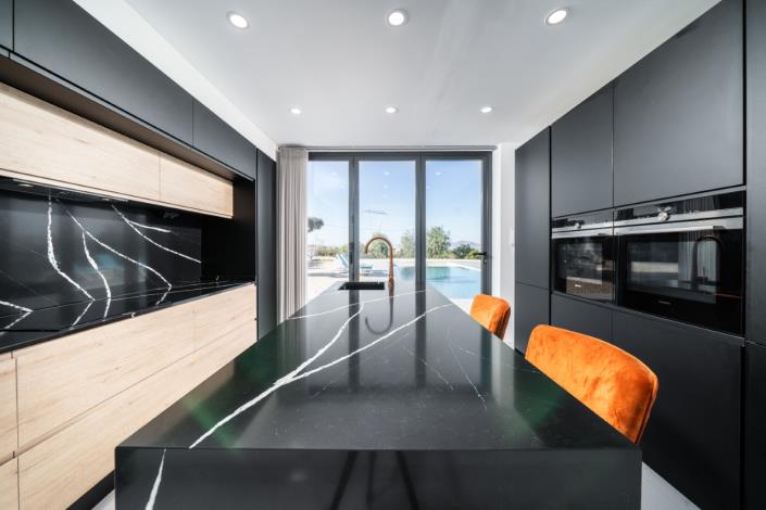 Image No.17-3 Bed Villa for sale