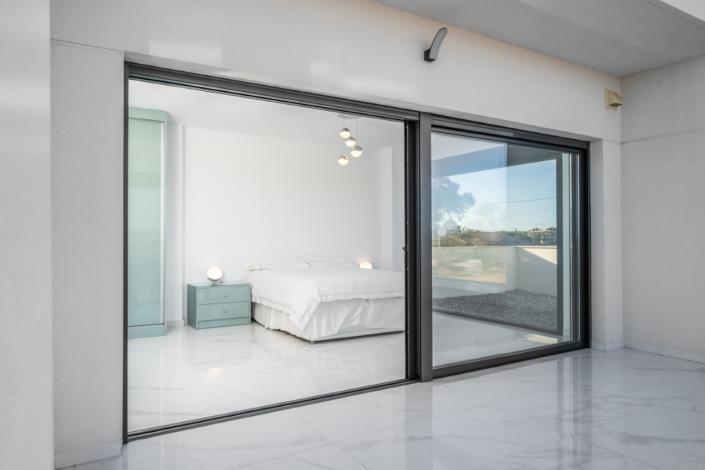 Image No.32-3 Bed Villa for sale