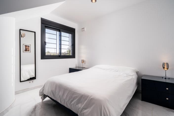 Image No.35-3 Bed Villa for sale