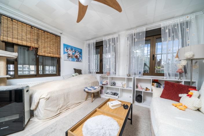 Image No.18-2 Bed Villa for sale