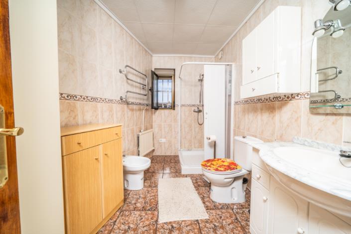 Image No.24-2 Bed Villa for sale