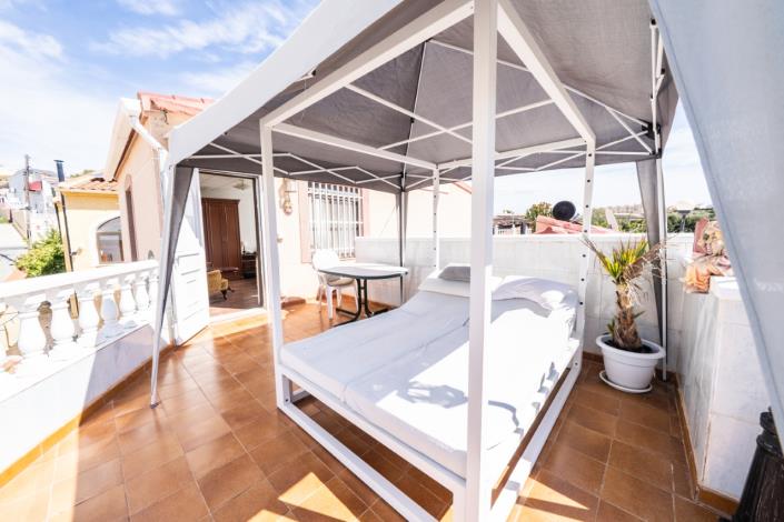 Image No.33-2 Bed Villa for sale