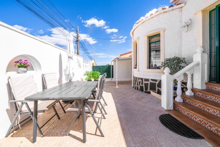 Image No.7-3 Bed Villa for sale