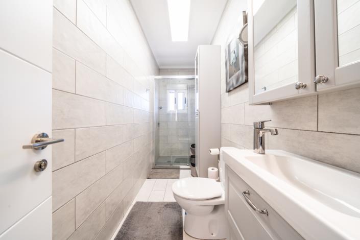 Image No.25-3 Bed Villa for sale