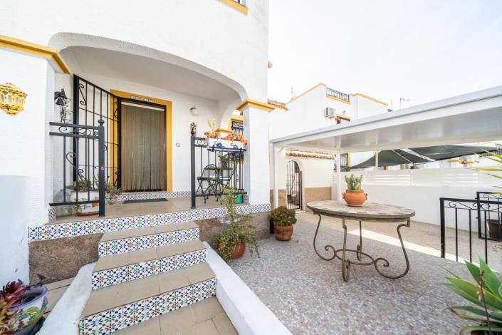 Image No.9-3 Bed Villa for sale