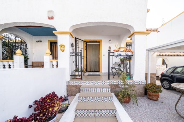 Image No.11-3 Bed Villa for sale