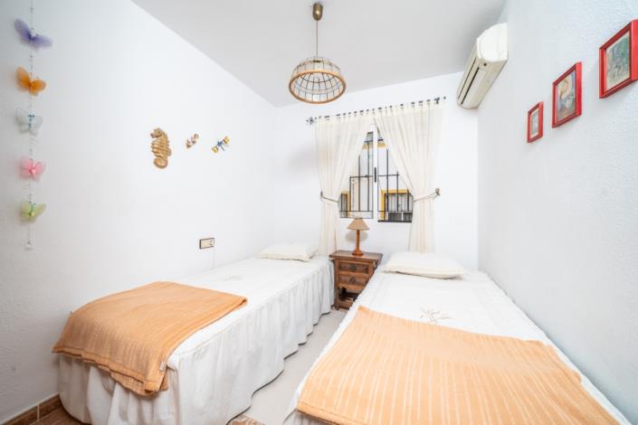 Image No.26-3 Bed Villa for sale