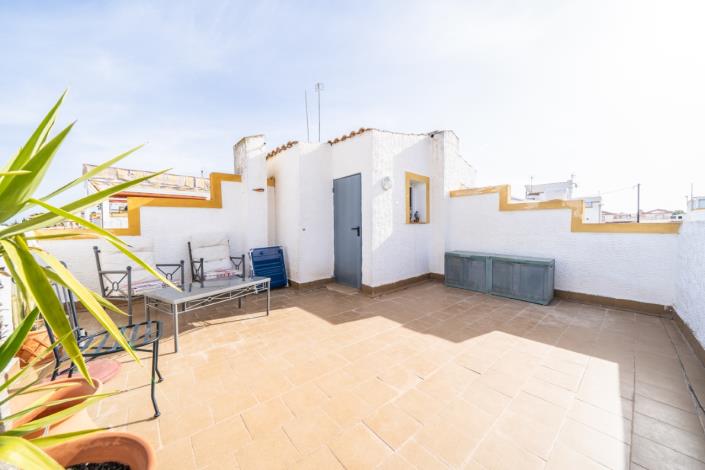 Image No.29-3 Bed Villa for sale