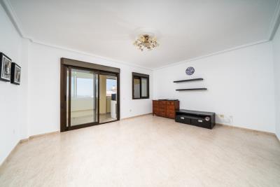 Terraced-house-for-sale-in-Ciudad-Quesada--5---Canva-