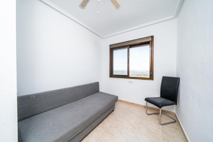 Image No.24-2 Bed Townhouse for sale