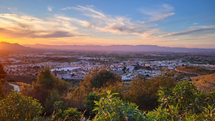 Image No.35-2 Bed Townhouse for sale