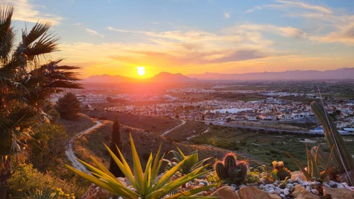 Image No.39-2 Bed Townhouse for sale