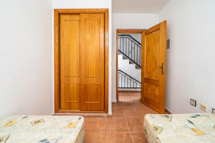 Image No.36-3 Bed Villa for sale