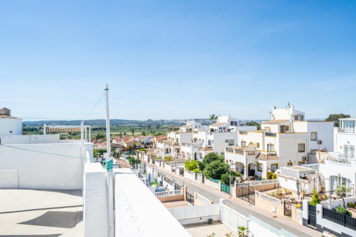 Image No.40-3 Bed Villa for sale