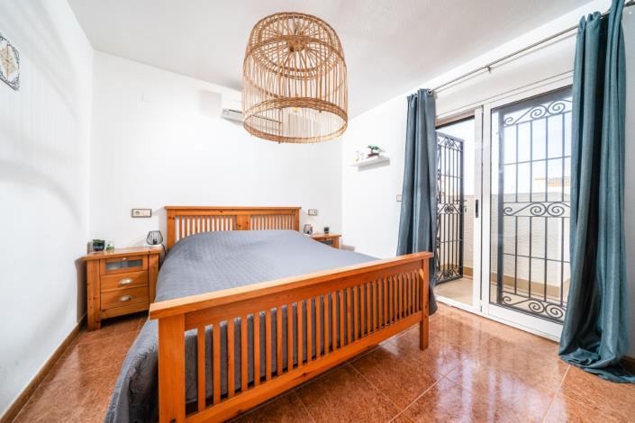 Image No.24-3 Bed Villa for sale