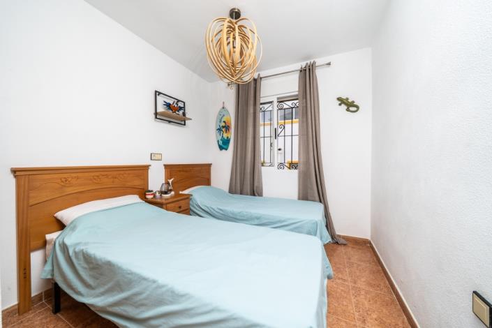 Image No.27-3 Bed Villa for sale